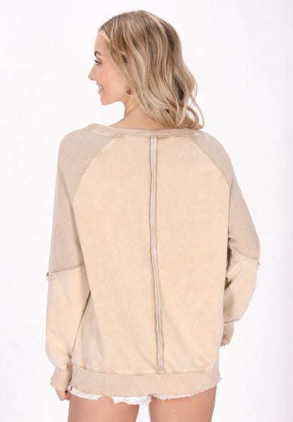 IZIA women's sweatshirt