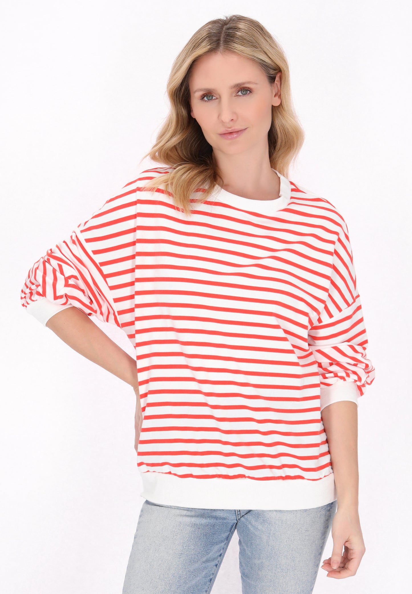 usha BLUE LABEL women's sweatshirt