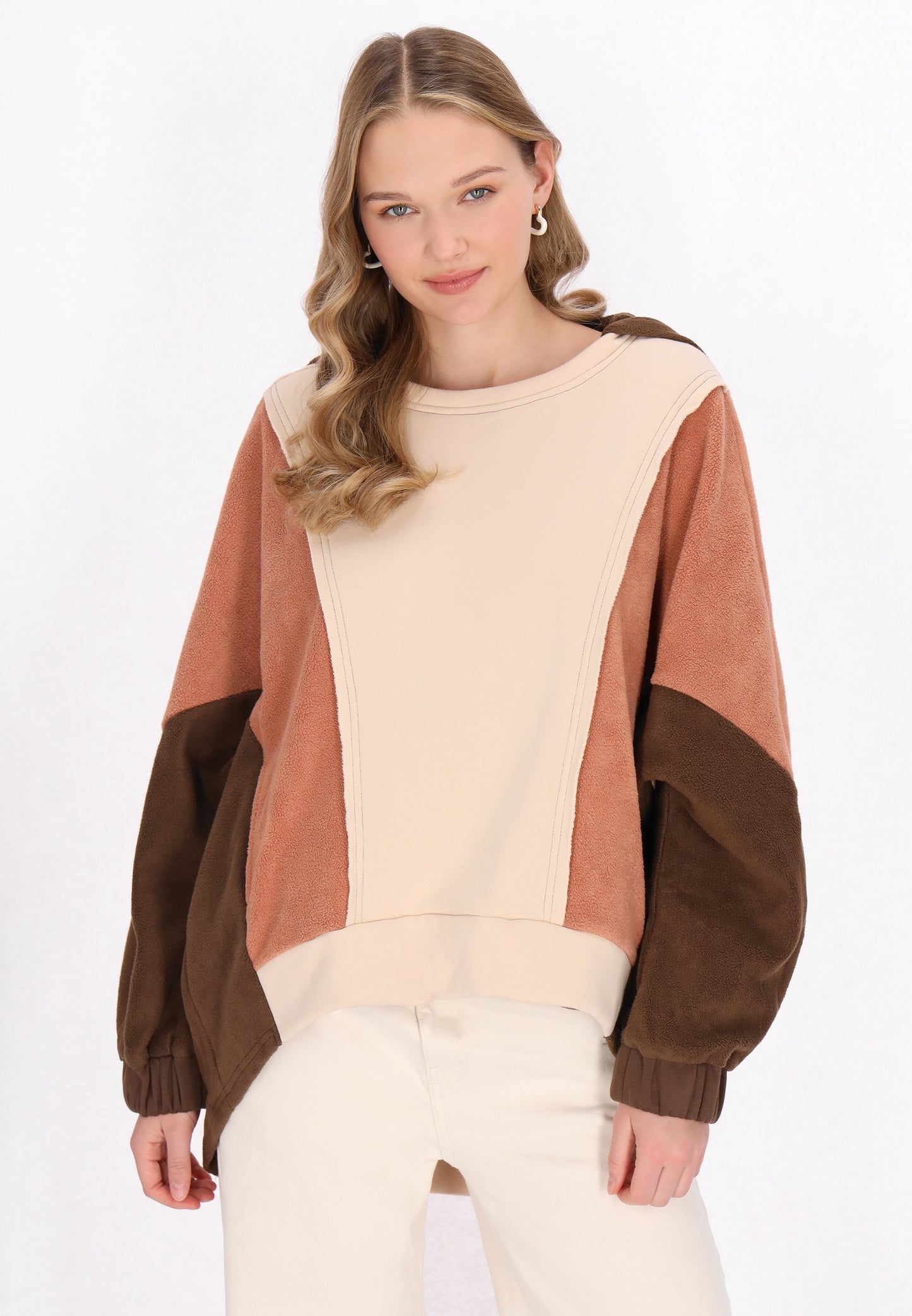 myMo women's sweatshirt