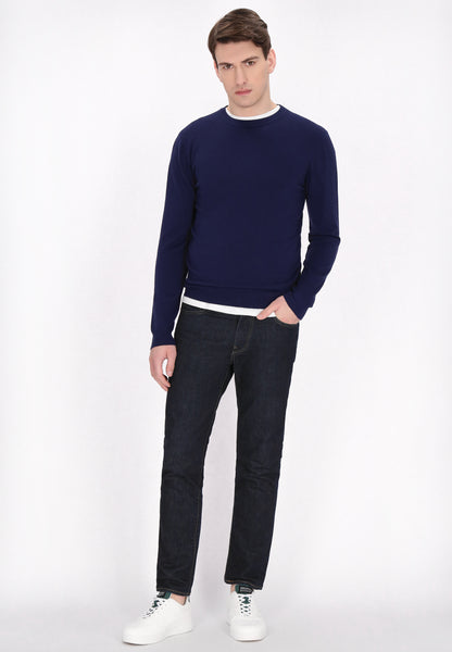 Mo men's sweater