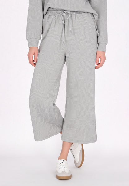 myMo women's pants