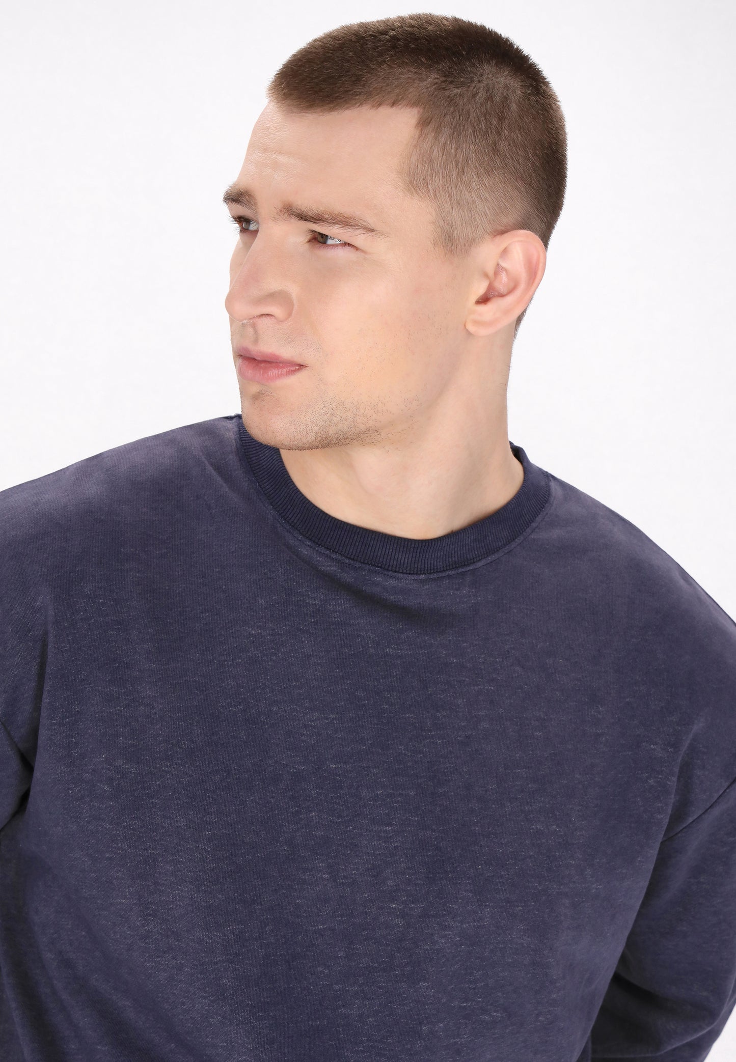 Mo men's sweatshirt