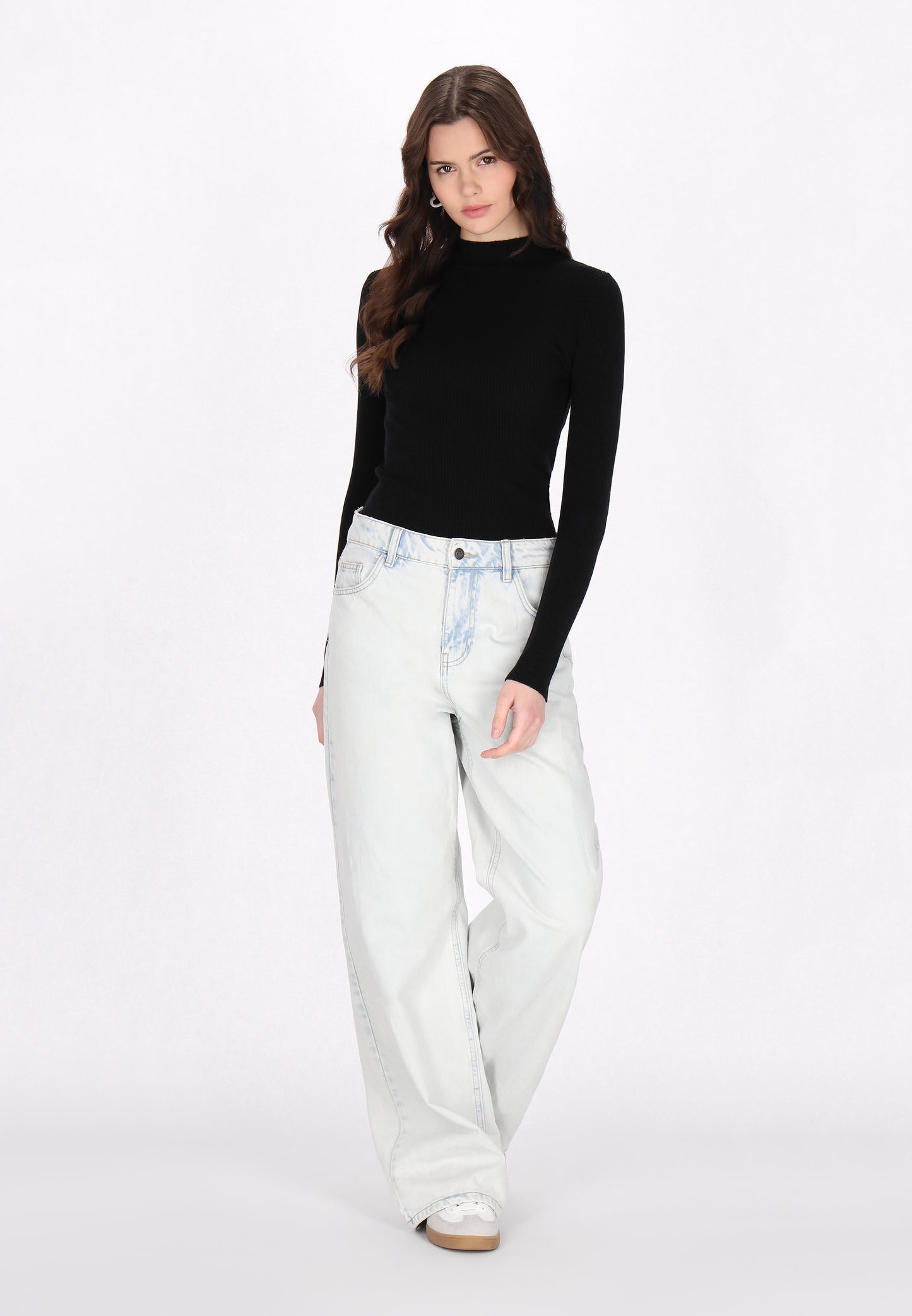 myMo women's sweater