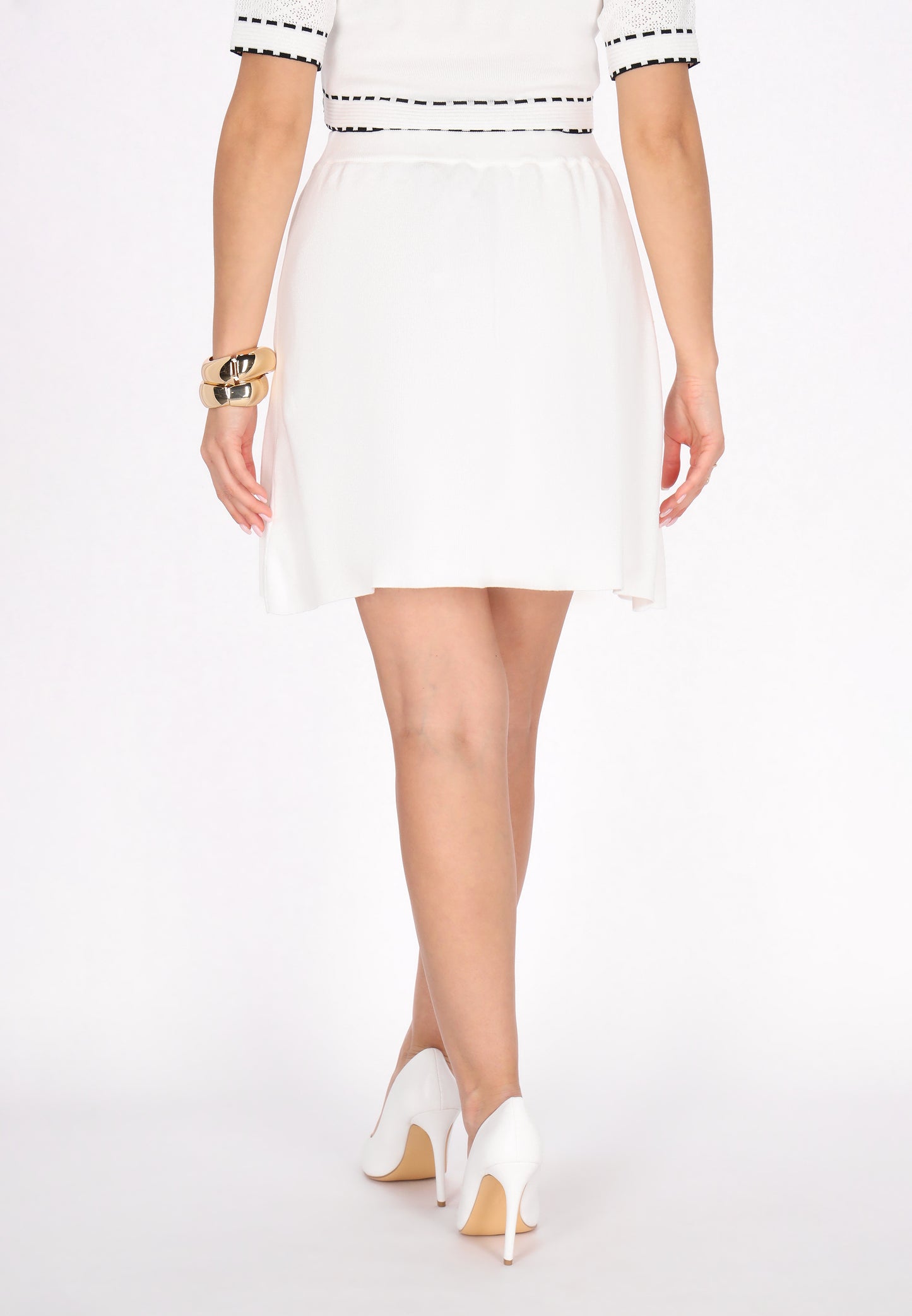 faina women's skirt