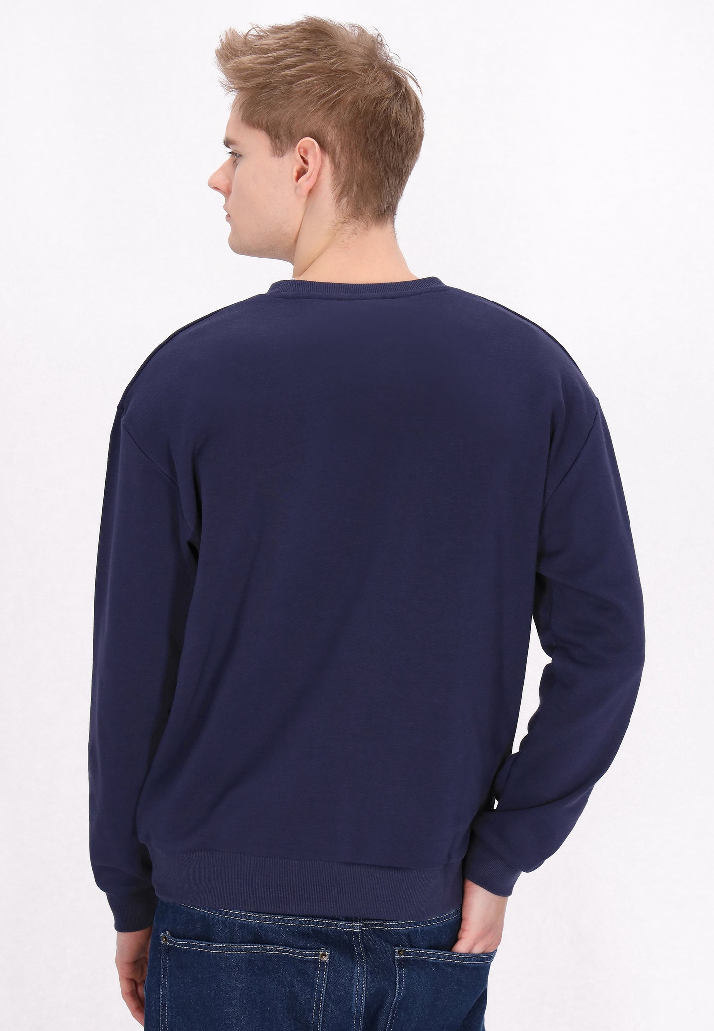 Mo men's sweatshirt