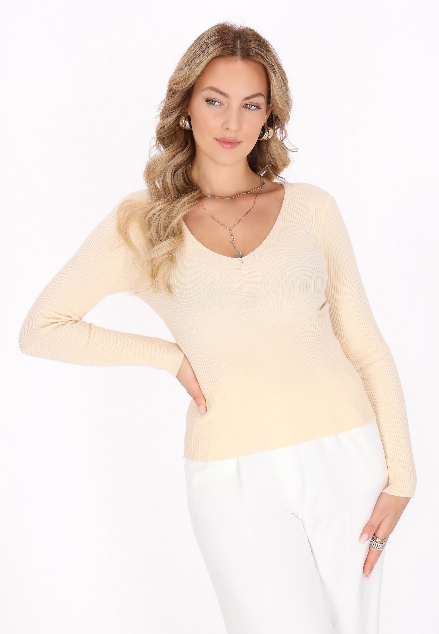 faina women's sweater