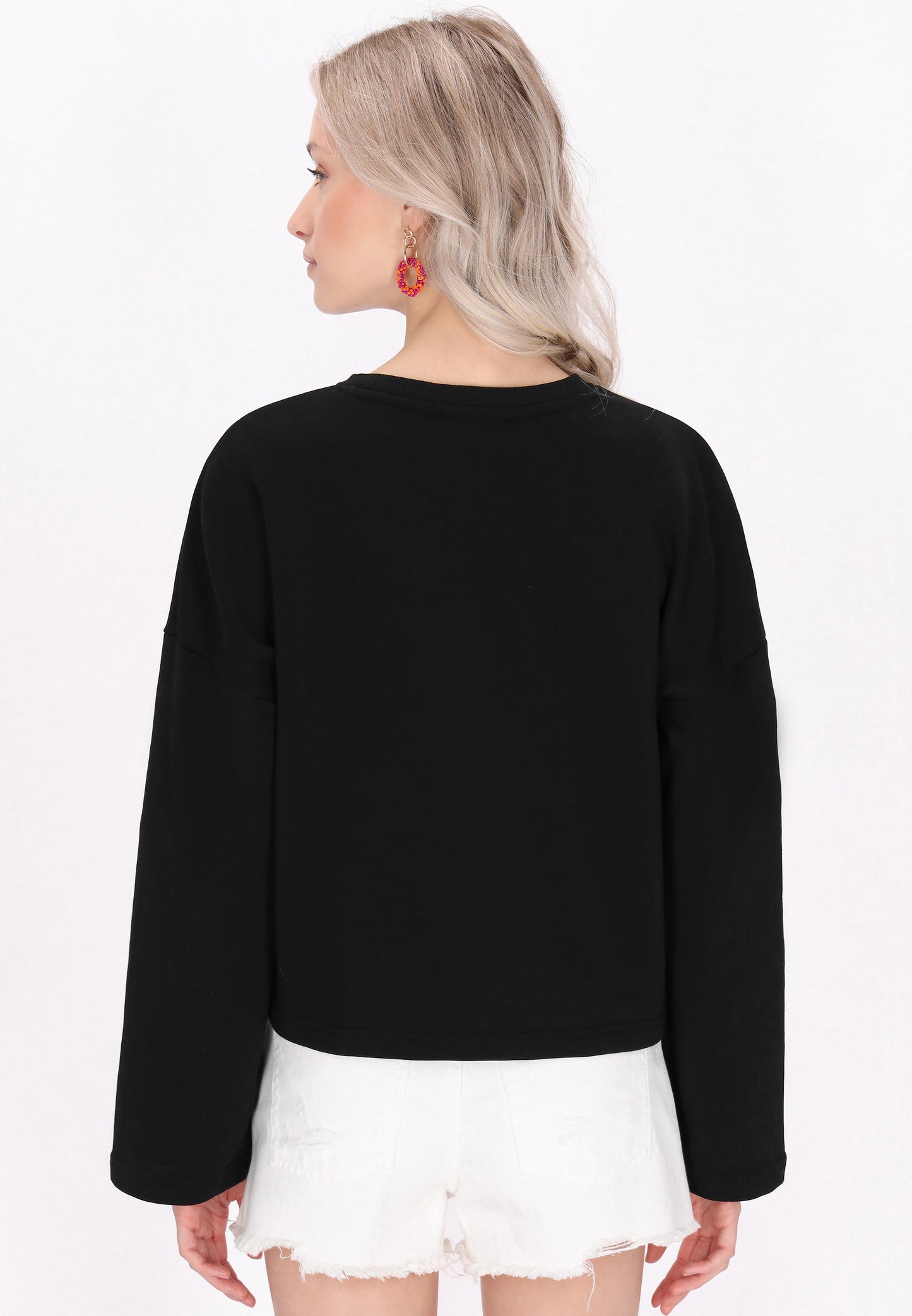 IZIA women's sweatshirt