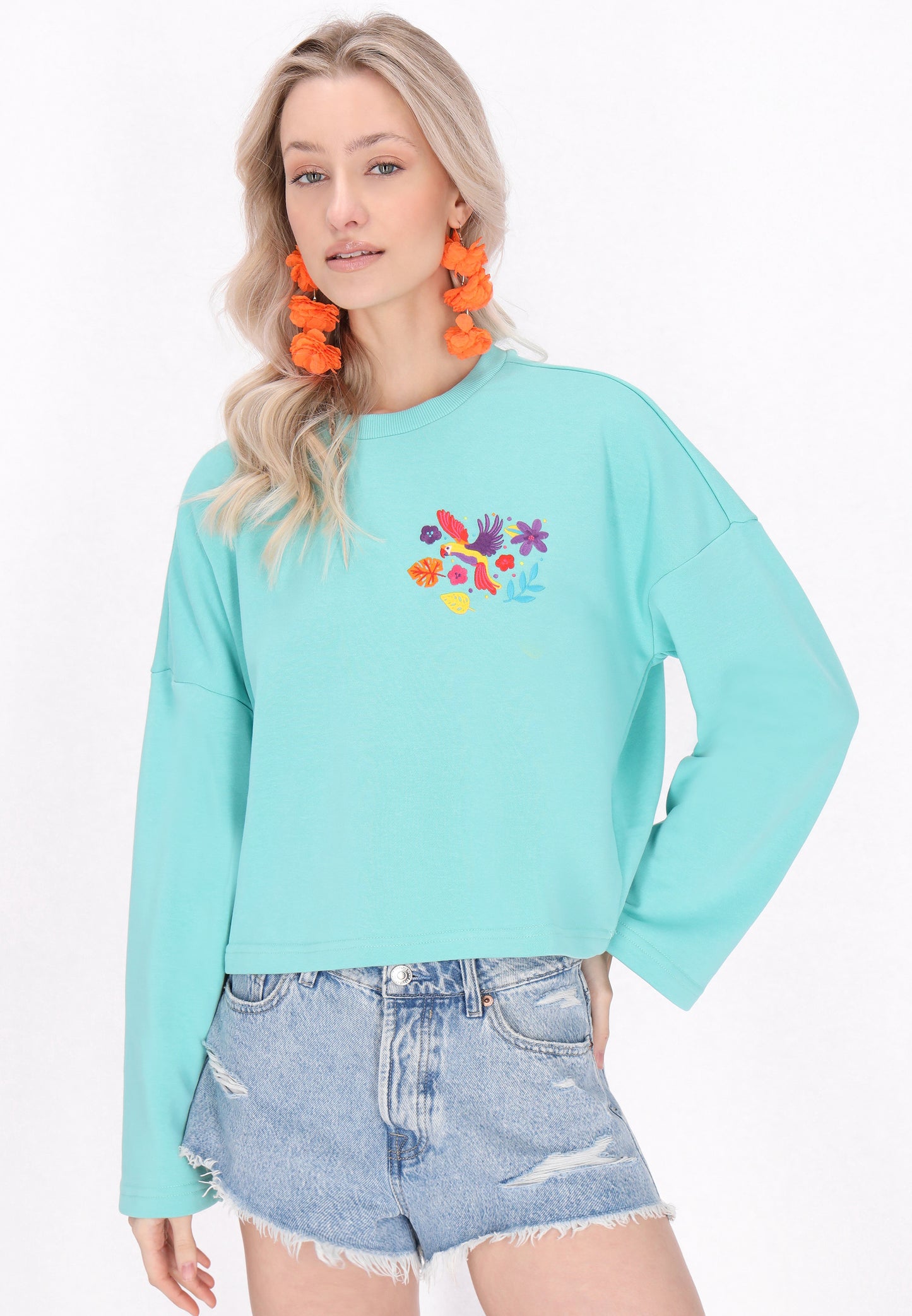 IZIA women's sweatshirt