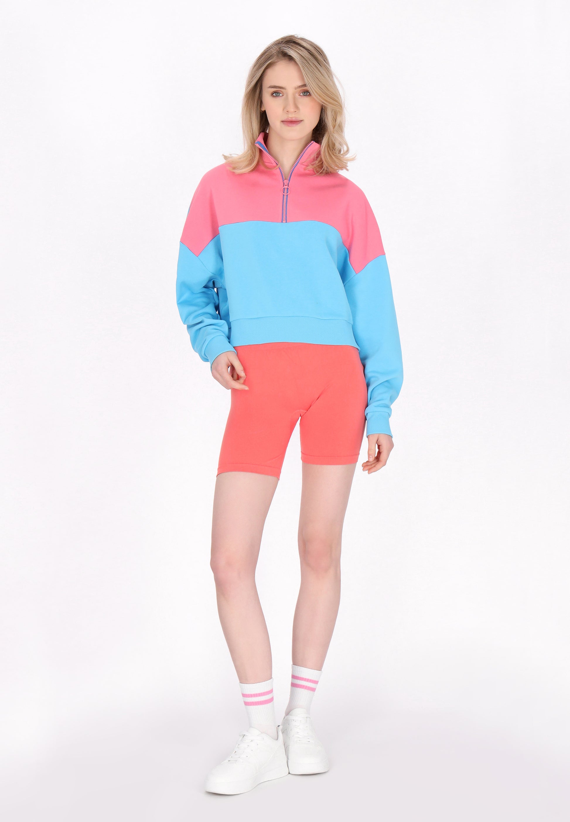 myMo ATHLSR women's sweatshirt