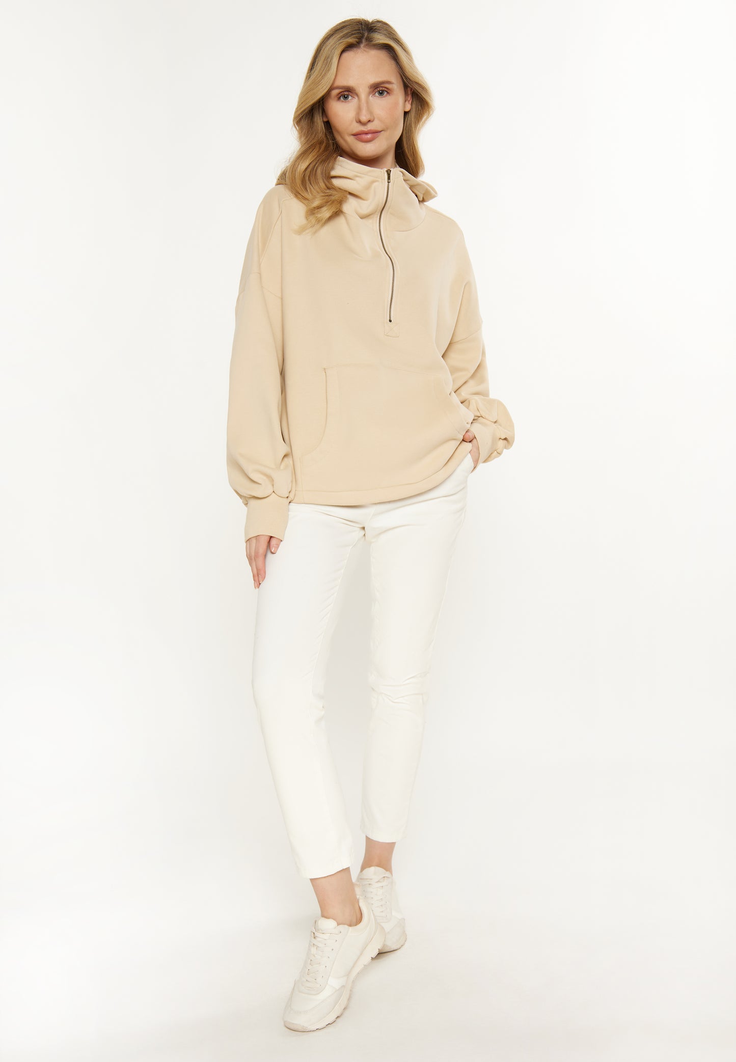 usha BLUE LABEL women's sweatshirt