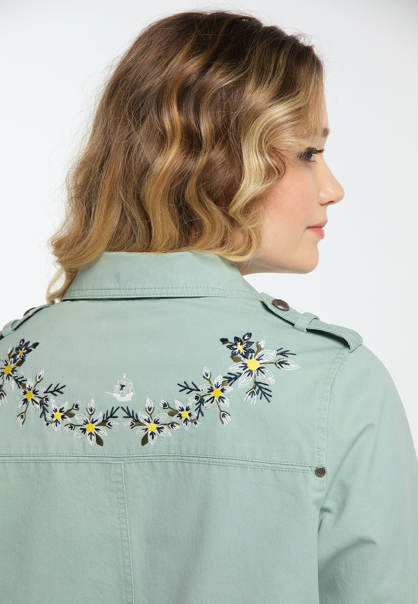 DreiMaster Vintage women's lightweight jacket