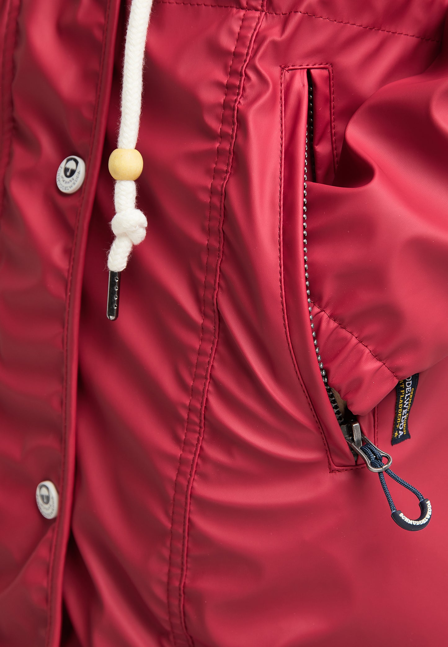 Schmuddelwedda women's rain coat