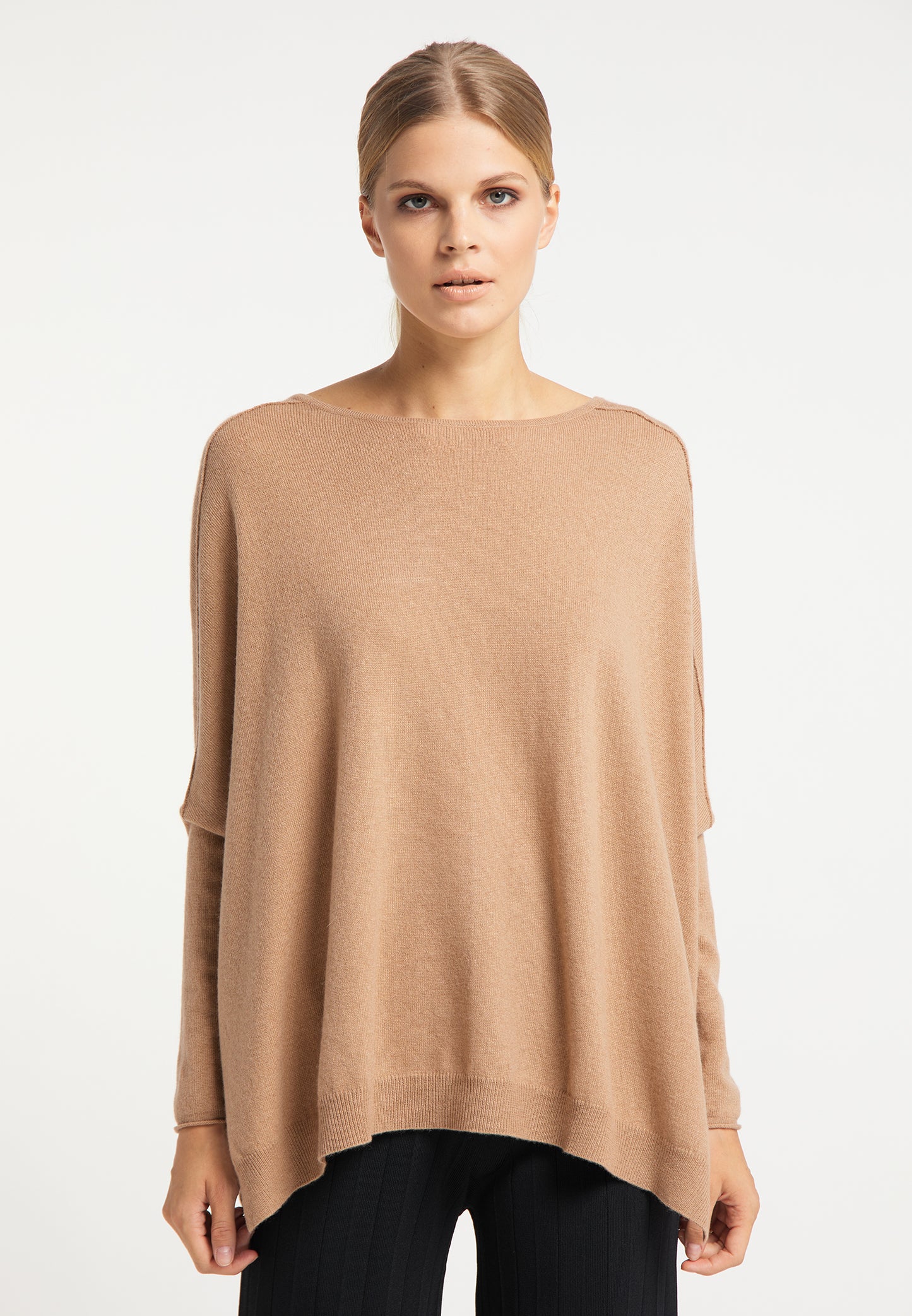 RISA women's knitted sweater