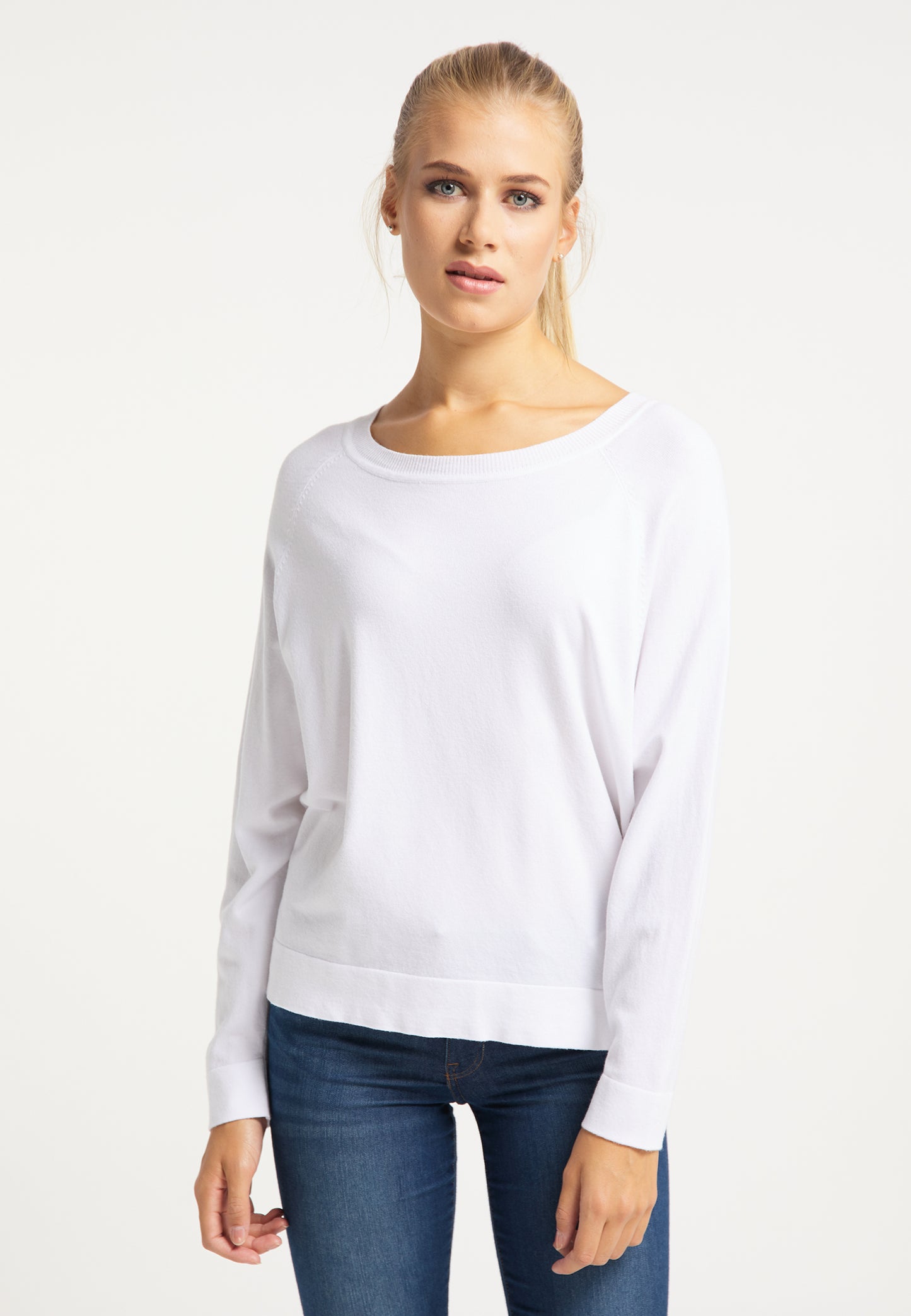 usha BLUE LABEL women's knitted sweater